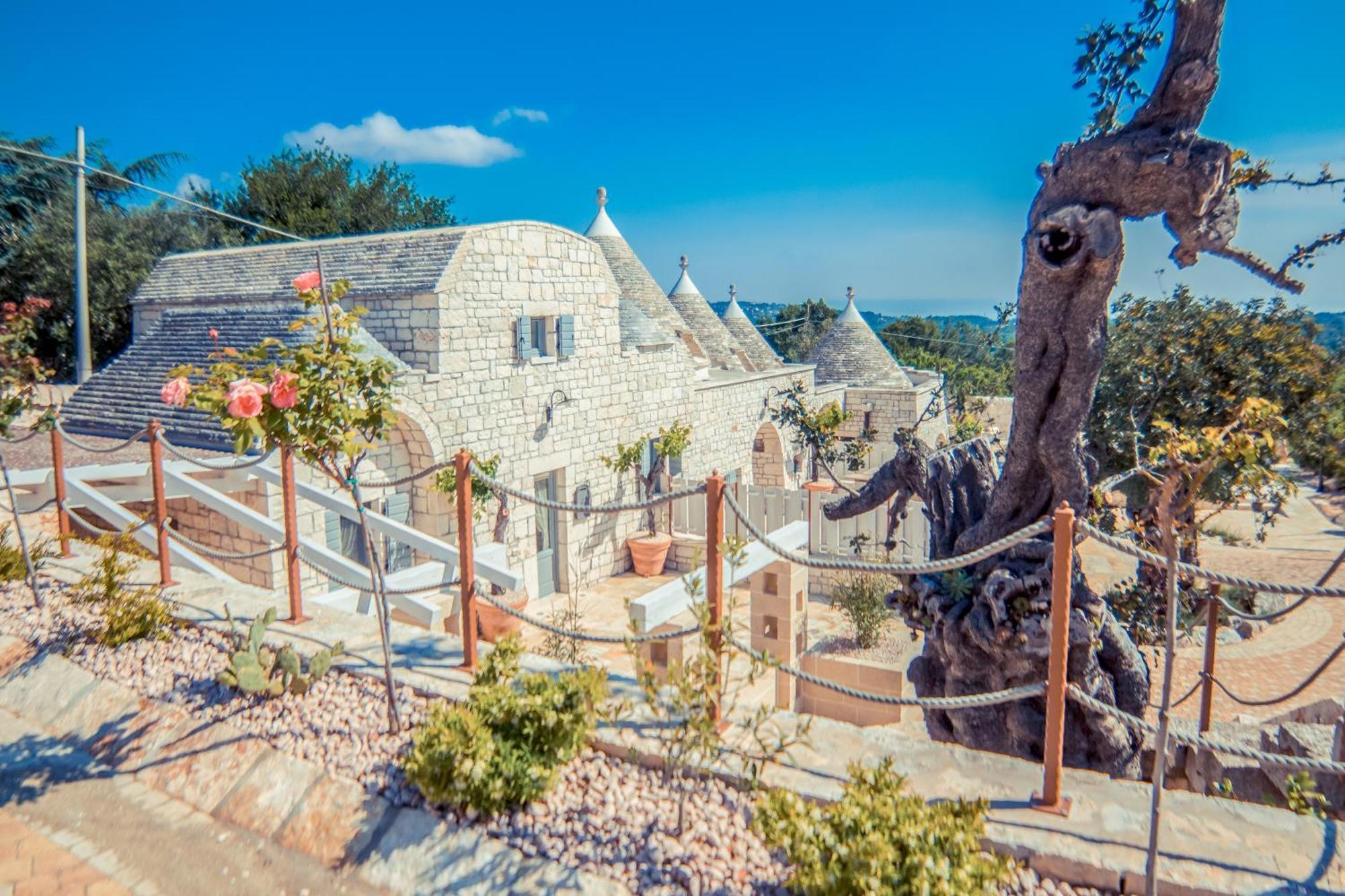 Navolte Trulli E Quiete Con Piscina Villa Локоротондо Екстериор снимка