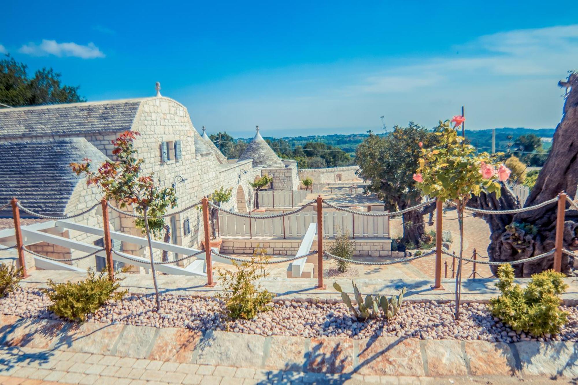 Navolte Trulli E Quiete Con Piscina Villa Локоротондо Екстериор снимка