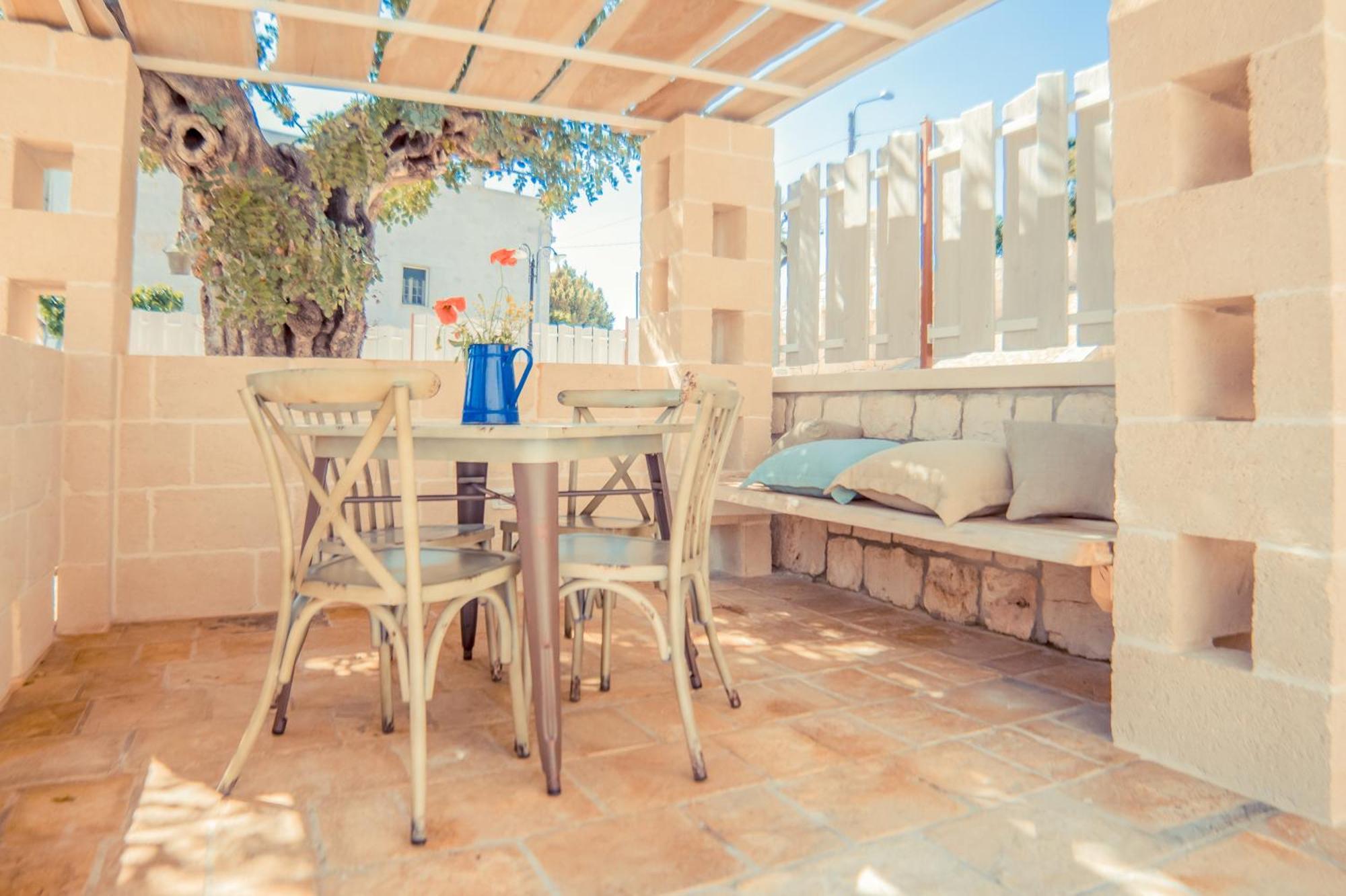 Navolte Trulli E Quiete Con Piscina Villa Локоротондо Екстериор снимка